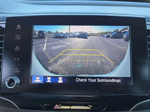 Used 2023 Honda Ridgeline Sport image 18