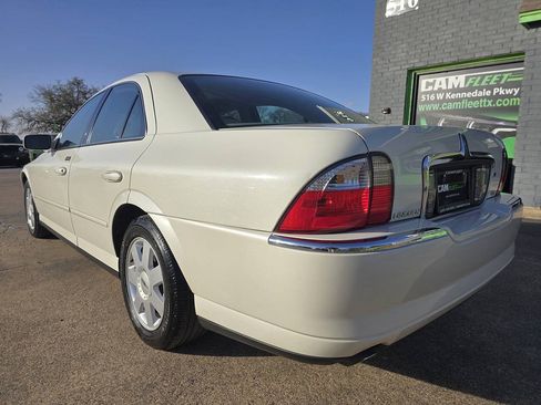 Used 2004 Lincoln LS RWD image 8
