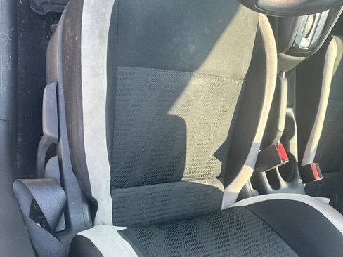 Used 2020 Nissan Versa SV FWD image 1