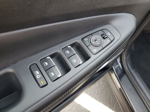 Used 2023 Hyundai Santa Fe Limited AWD/4WD image 9