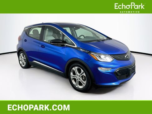 Used 2017 Chevrolet Bolt LT FWD image 1