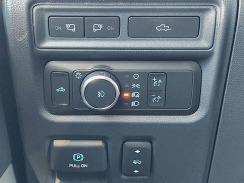 Used 2022 Ford F150 Lariat image 26