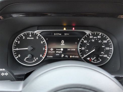 New 2025 Nissan Pathfinder SV image 10