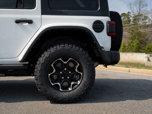 Used 2021 Jeep Wrangler Unlimited Rubicon 4xe w/ Dual Top Group image 6