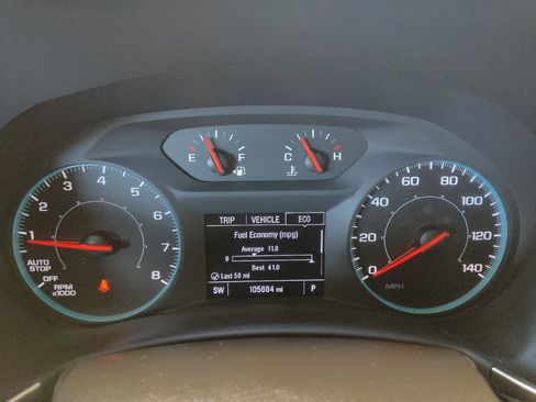 Used 2023 Chevrolet Equinox LS FWD image 23