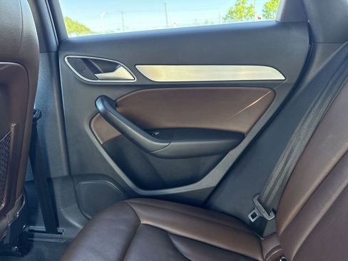 Used 2018 Audi Q3 2.0T Premium FWD image 26