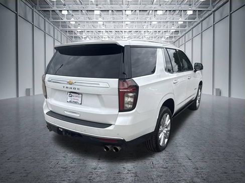 Used 2022 Chevrolet Tahoe High Country AWD/4WD image 5