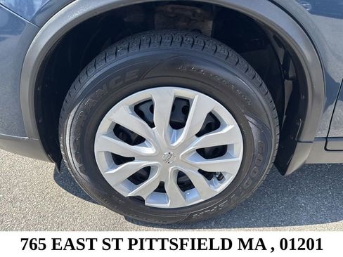 Used 2016 Nissan Rogue S w/ Appearance Package AWD/4WD image 25