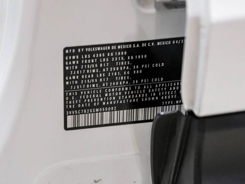 Used 2025 Volkswagen Taos S FWD image 58