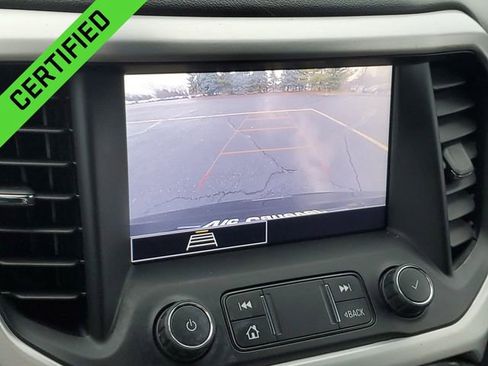 Certified 2020 GMC Acadia SLE image 15