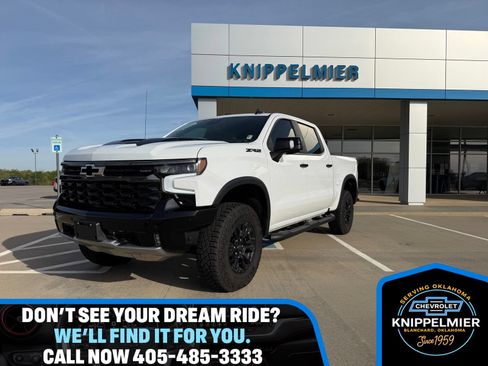 Used 2025 Chevrolet Silverado 1500 ZR2 w/ Technology Package AWD/4WD image 1