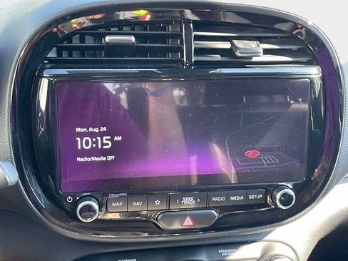 Used 2023 Kia Soul GT-Line FWD image 25