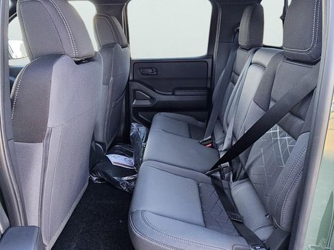 New 2026 Nissan Frontier SV w/ Tow Package image 15