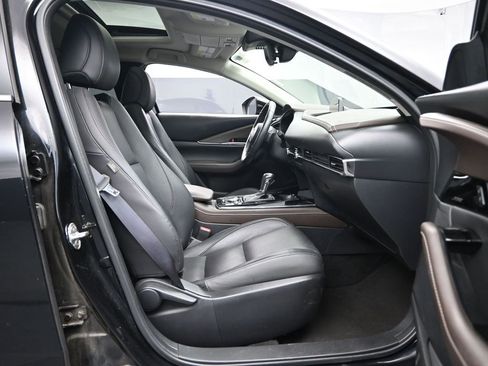 Used 2024 MAZDA CX-30 AWD 2.5 S w/ Premium Package image 31