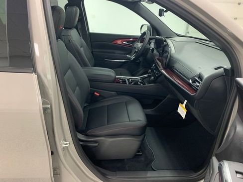 New 2026 Chevrolet Traverse Z71 w/ Driver Confidence Package image 18