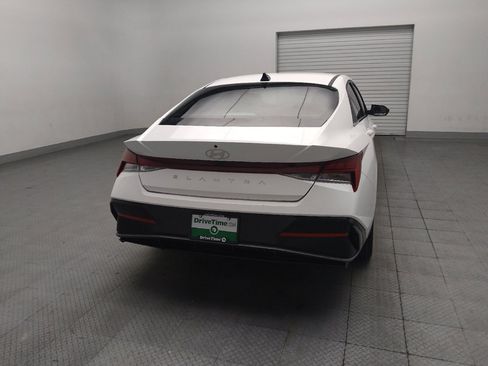 Used 2025 Hyundai Elantra SEL FWD image 7