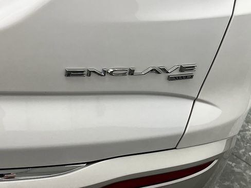 Used 2019 Buick Enclave Premium AWD/4WD image 35