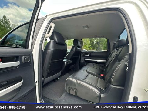 Used 2015 Toyota Tundra SR5 w/ SR5 Upgrade Package AWD/4WD image 24