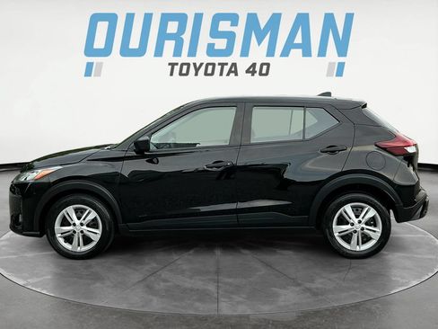 Used 2024 Nissan Kicks S FWD image 4