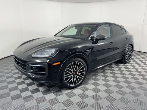 New 2025 Porsche Cayenne S AWD/4WD image 1
