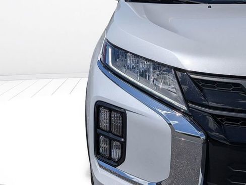 Used 2024 Mitsubishi Outlander Sport AWD image 9
