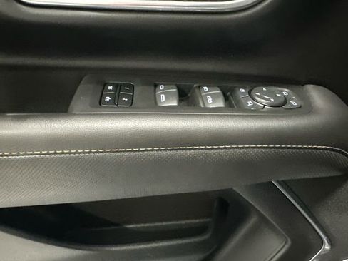 Used 2023 GMC Yukon AT4 w/ AT4 Premium Package AWD/4WD image 28