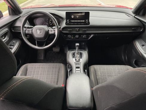 Used 2023 Honda HR-V Sport image 10