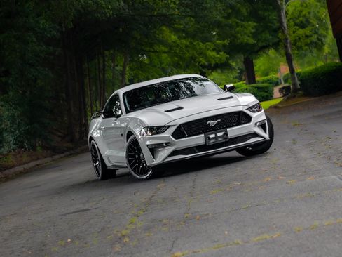 Used 2020 Ford Mustang GT Premium RWD image 20
