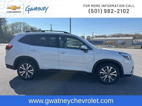 Used 2021 Subaru Forester Limited image 4