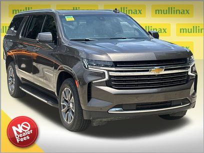Used 2021 Chevrolet Suburban LT w/ LT Signature Package