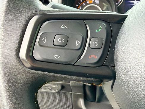 Used 2024 Jeep Wrangler Unlimited Sport AWD/4WD image 35