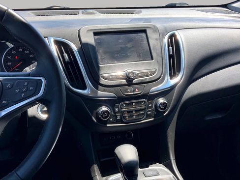 Used 2024 Chevrolet Equinox LT AWD/4WD image 7