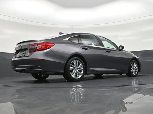 Used 2018 Honda Accord LX image 24