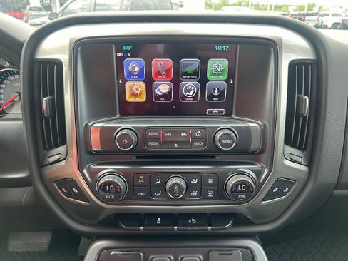 Used 2018 Chevrolet Silverado 1500 LT w/ All Star Edition AWD/4WD image 23
