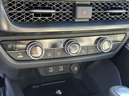 Certified 2025 Acura ADX A-Spec image 28