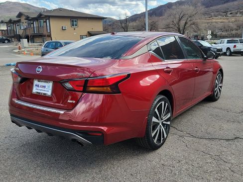 Used 2020 Nissan Altima 2.5 SR image 3