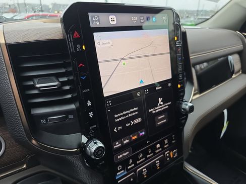 New 2026 RAM 1500 Limited image 23