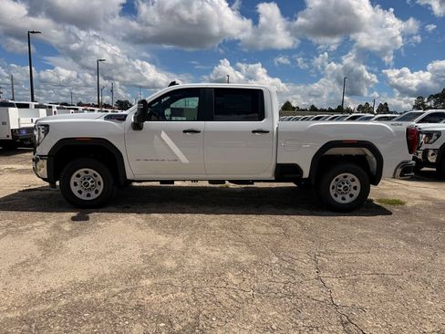 New 2026 GMC Sierra 2500 Pro AWD/4WD image 2