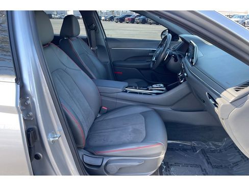 Used 2020 Hyundai Sonata SEL Plus image 18