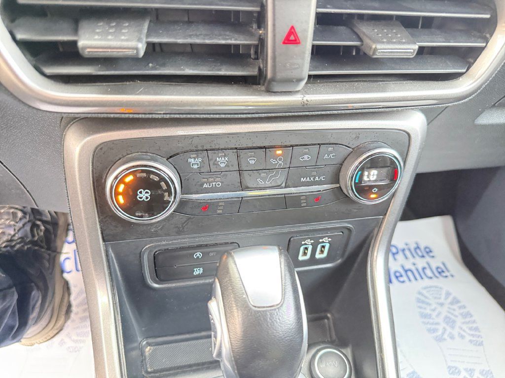 Used 2021 Ford EcoSport SE FWD image 28
