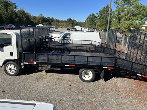 New 2025 Chevrolet Low Cab Forward image 6