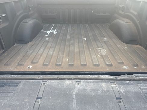 Used 2022 Ford F150 Lariat w/ Max Trailer Tow Package AWD/4WD image 22