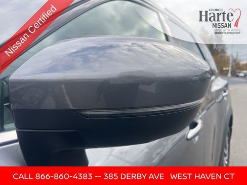 Certified 2022 Nissan Pathfinder Platinum image 34