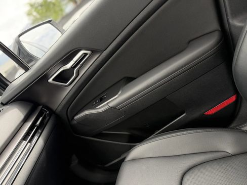 Used 2026 Kia Sportage EX FWD image 36