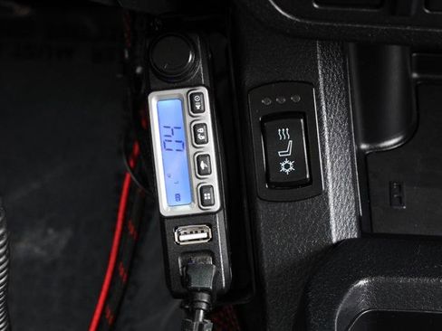 Used 2018 Toyota Tacoma TRD Sport w/ Technology Package image 22