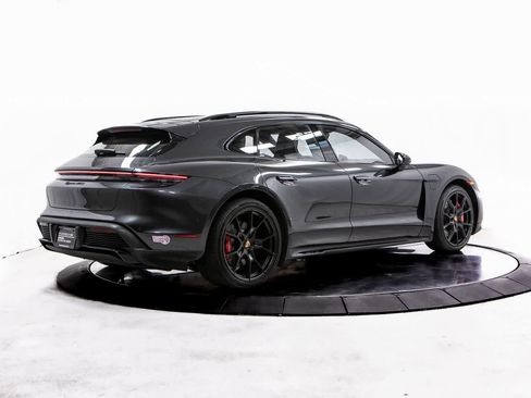 Certified 2024 Porsche Taycan GTS image 7