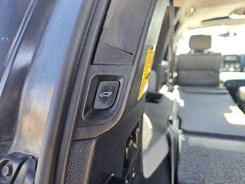 Used 2012 Toyota Sequoia Platinum image 41