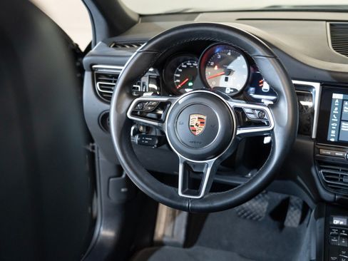 Used 2020 Porsche Macan S AWD/4WD image 26