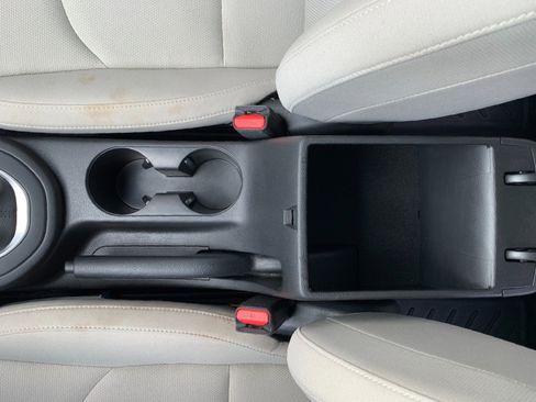 Used 2022 Kia Forte LXS image 19