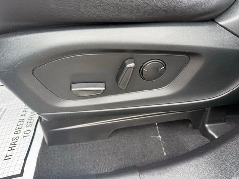 Used 2022 Ford Explorer Limited RWD image 13